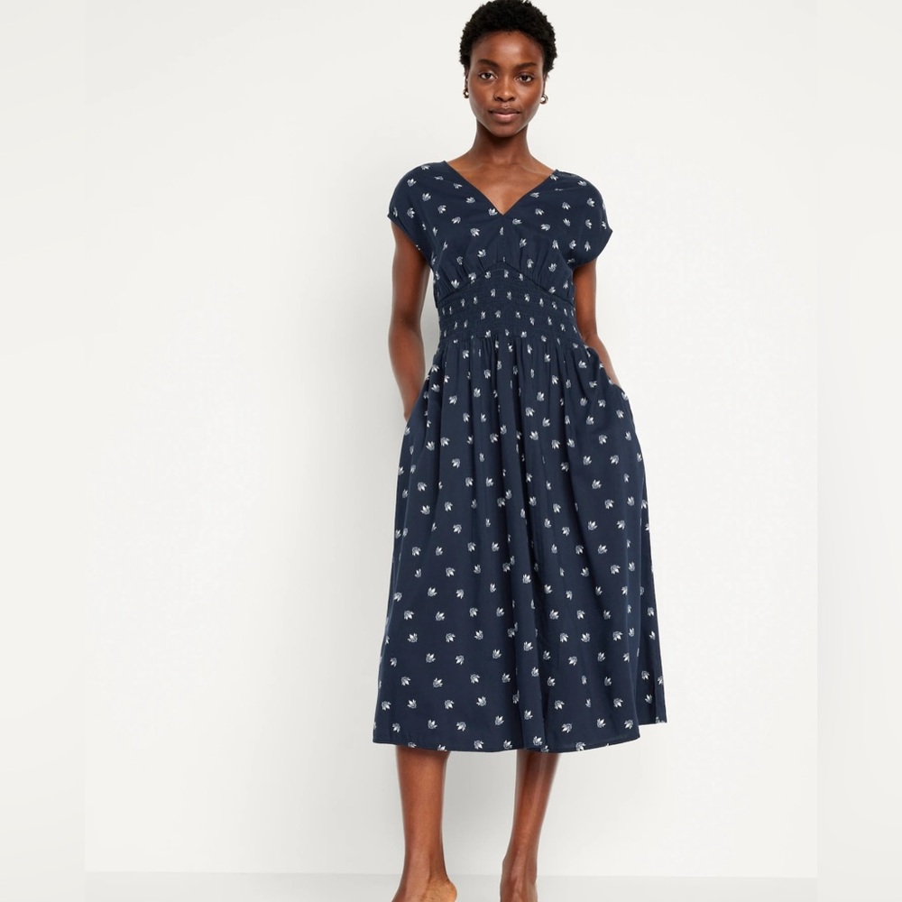 Waist-Defined Midi Dress, Old Navy, Navy blue, Size small.